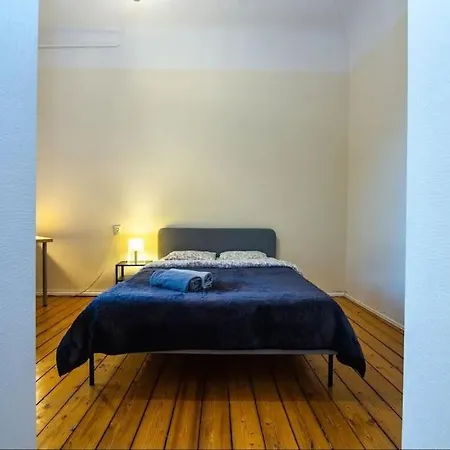 Huge Place In The Heart Of Apartman *